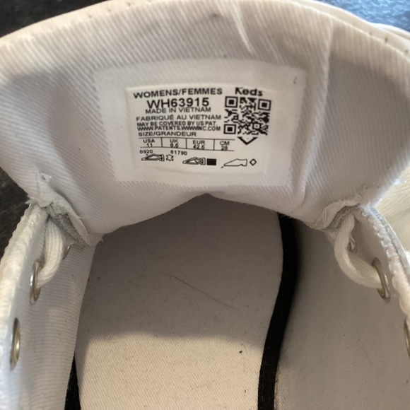 Kate Spade by Keds leather shoes NWOT - Picture 4 of 4